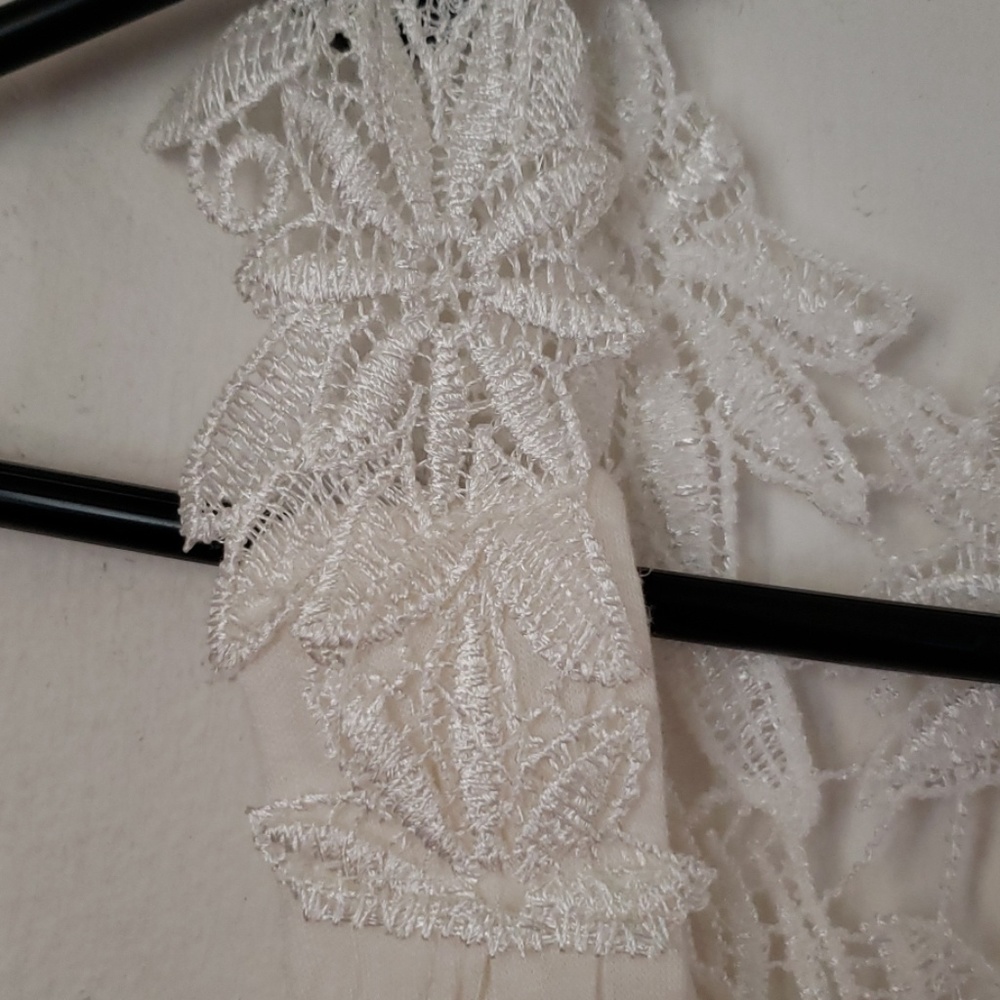 Dress - Picture 5 of 7